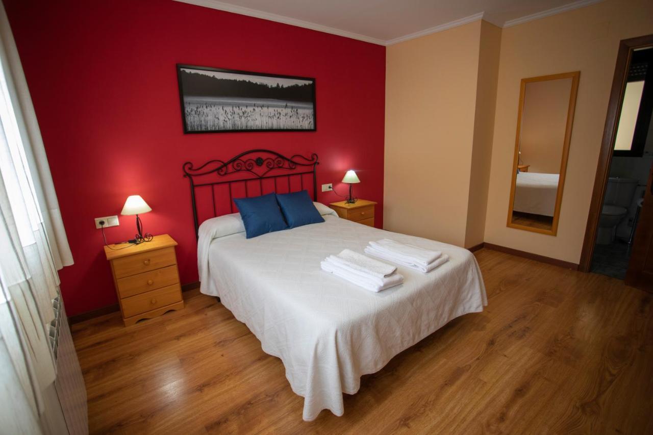 Alojamiento Turístico El Torreón Hostal Fresneda de la Sierra Exterior foto