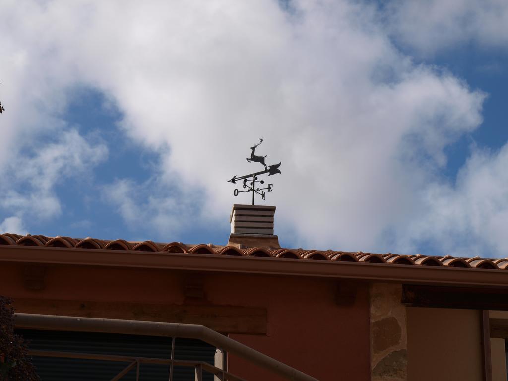 Alojamiento Turístico El Torreón Hostal Fresneda de la Sierra Exterior foto