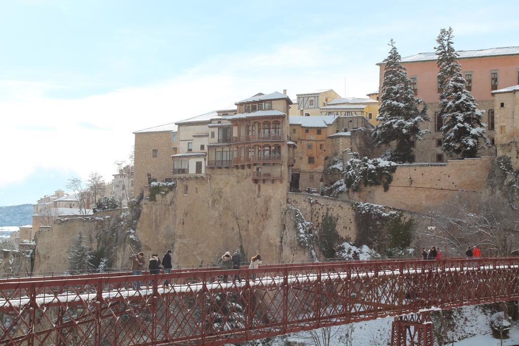 Alojamiento Turístico El Torreón Hostal Fresneda de la Sierra Exterior foto